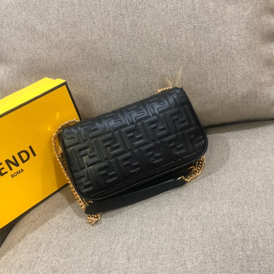 Fendi Baguette Chain MIdi Bag - Image 4