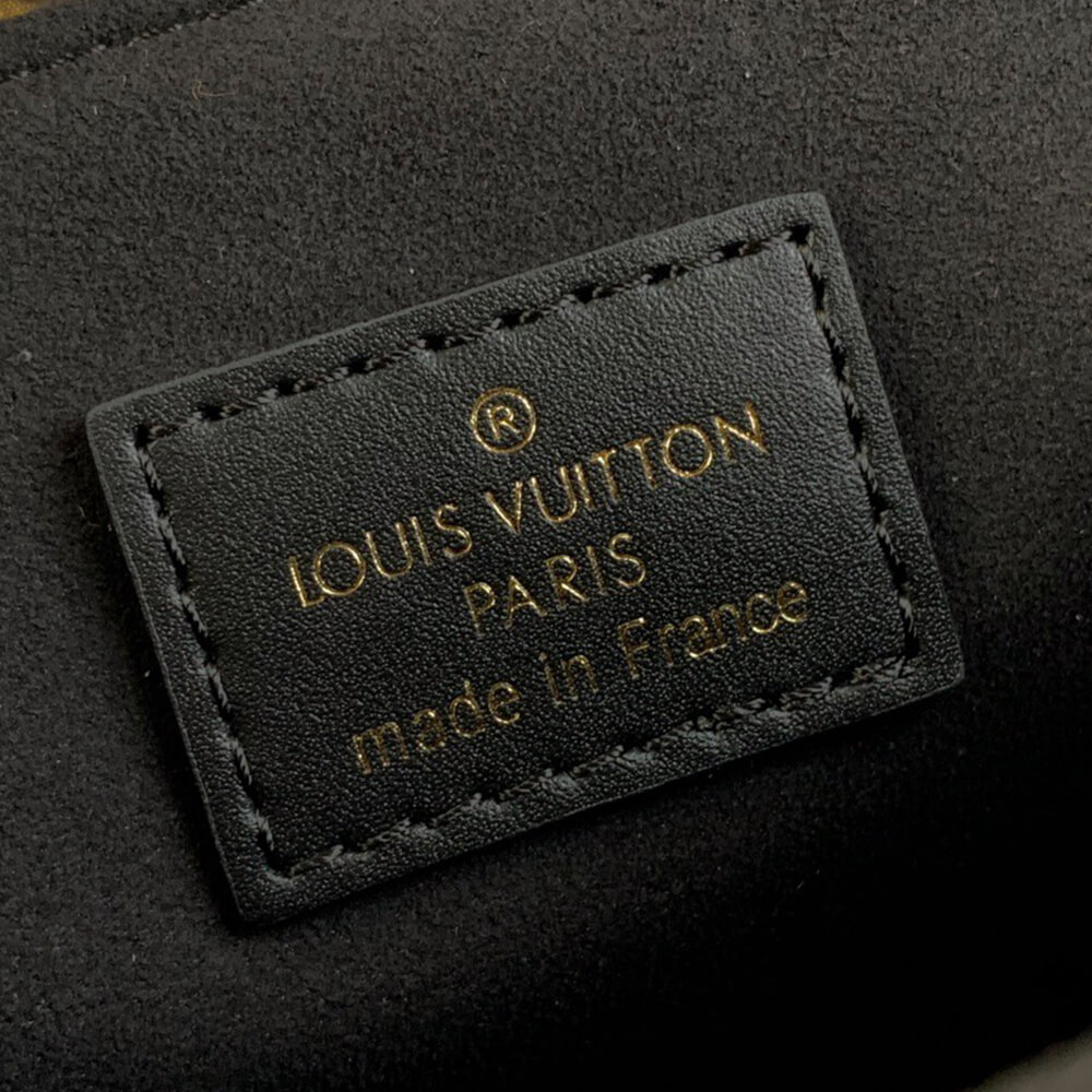 LOUIS VUITTON Pochette Metis Backpack - Image 6