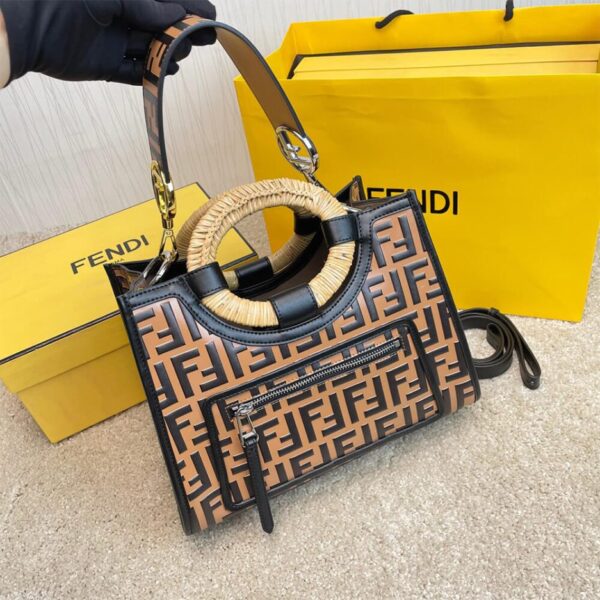 Fendi Small Runaway Shoppeer Bag - Image 4