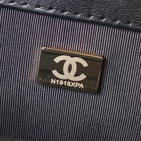 CHANEL 24C - Image 6
