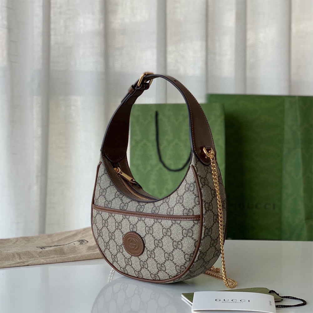 Gucci Half Moon Shaped Bag - Image 3