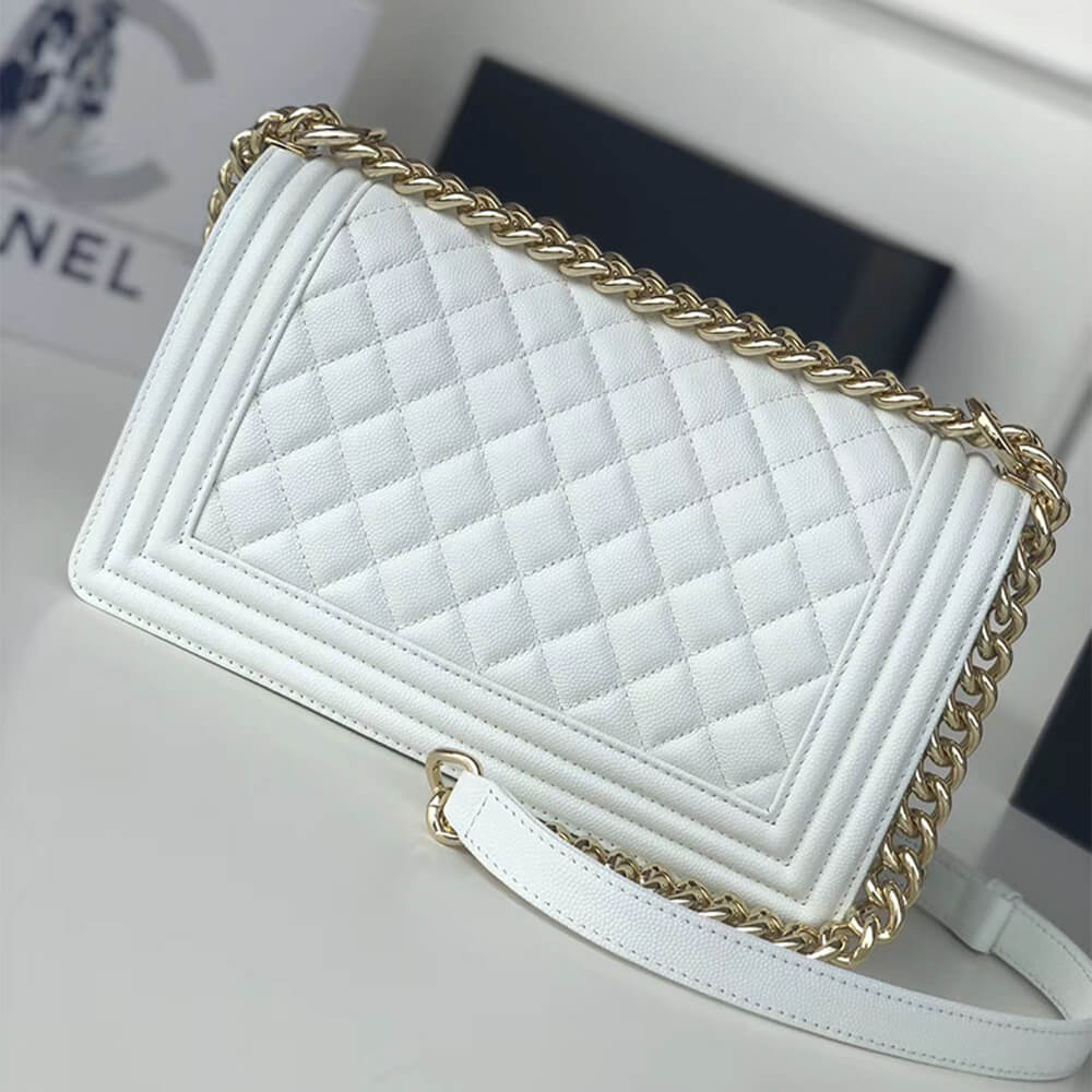 CHANEL BOY HANDBAG - Image 3