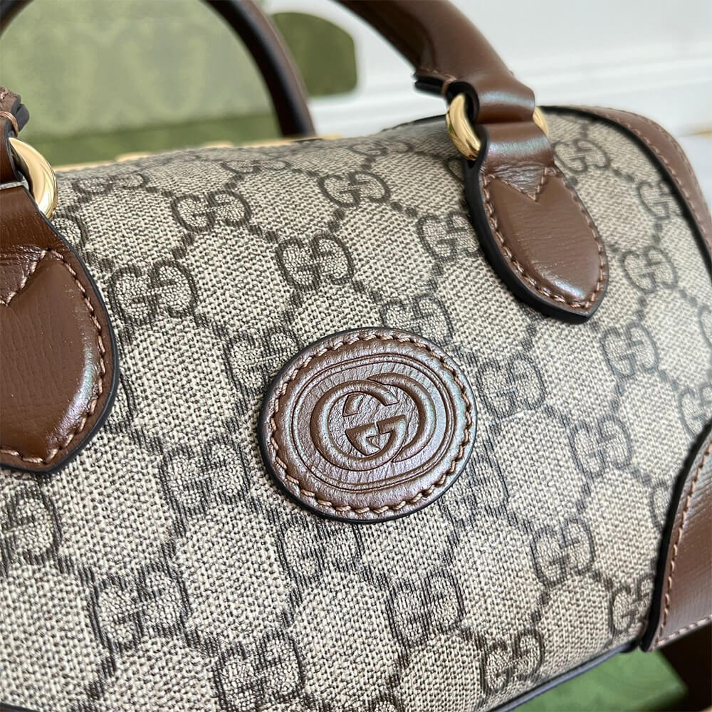 Gucci Duffle Bag With Interlocking - Image 6