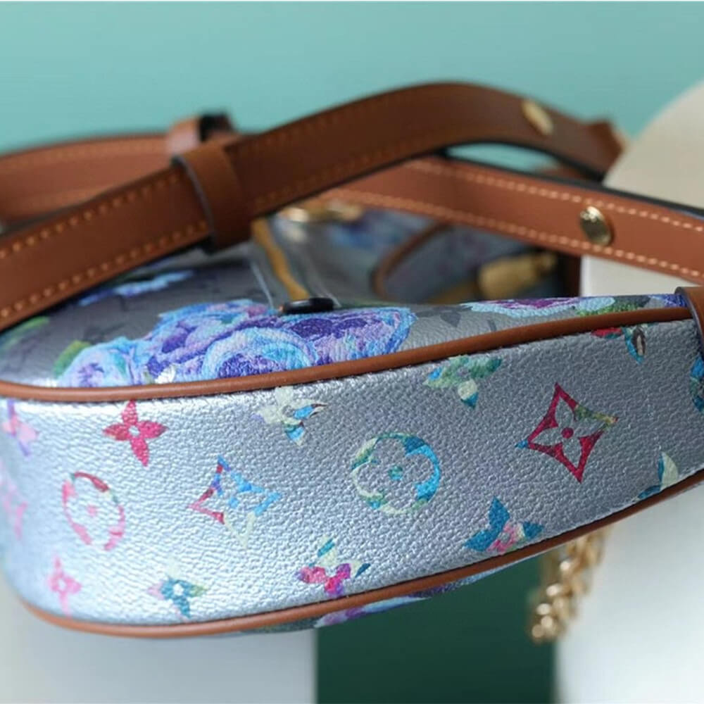 LOUIS VUITTON LOOP - Image 4