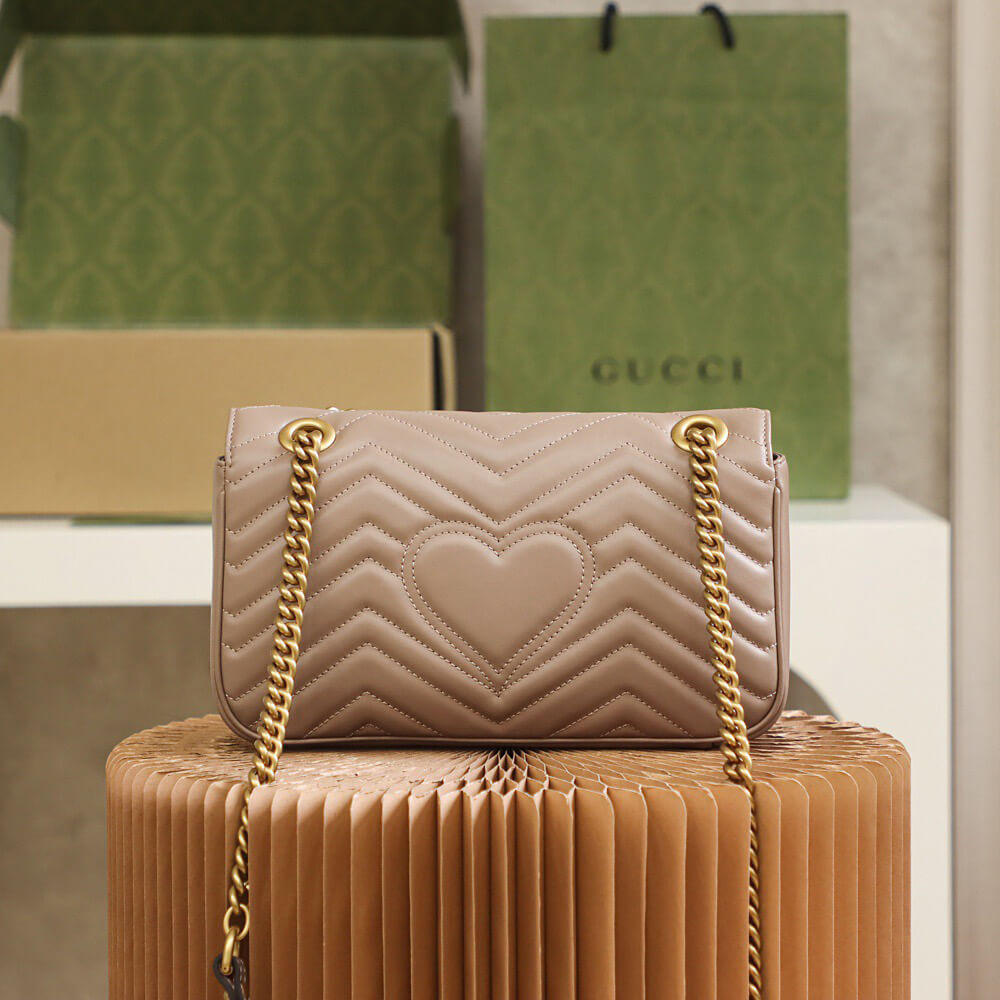 Gucci Marmont Matelasse Shoulder Bag - Image 4