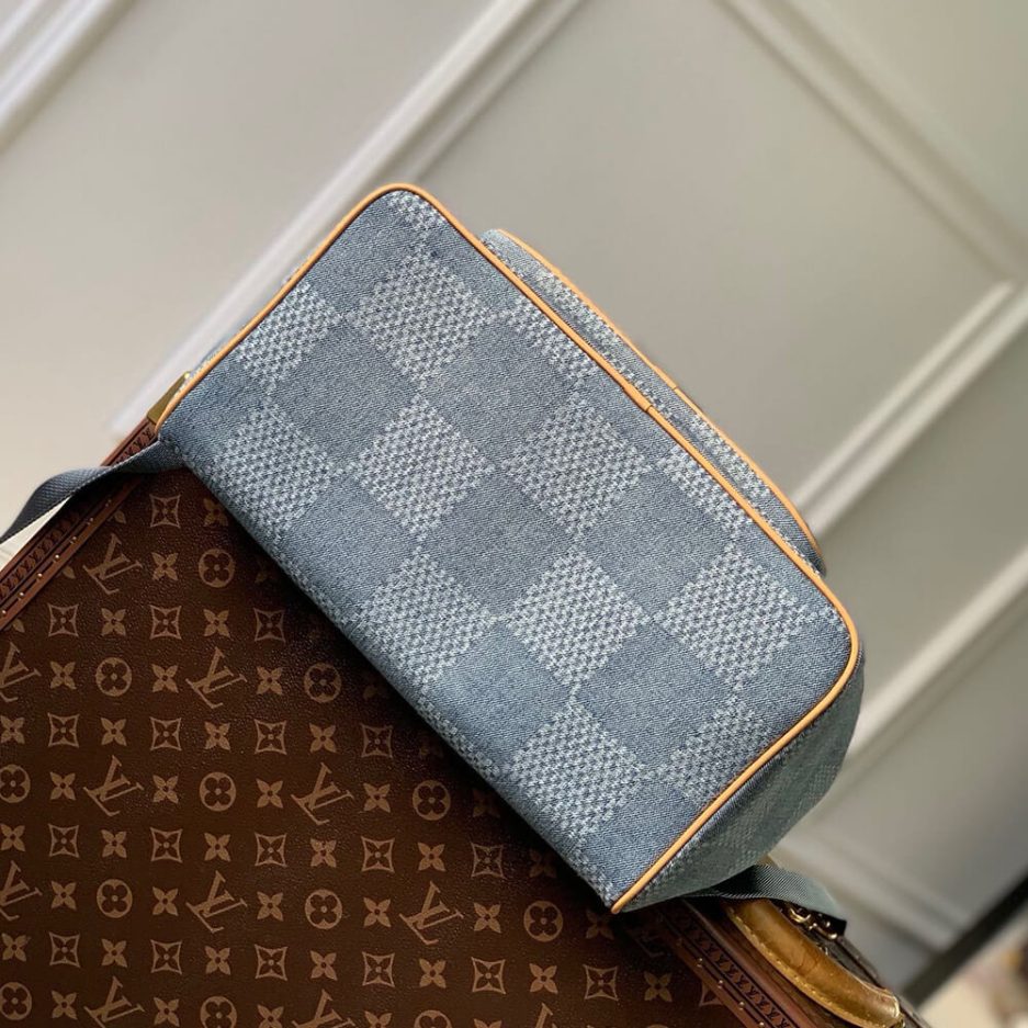 LV Montsouris Backpack - Image 7