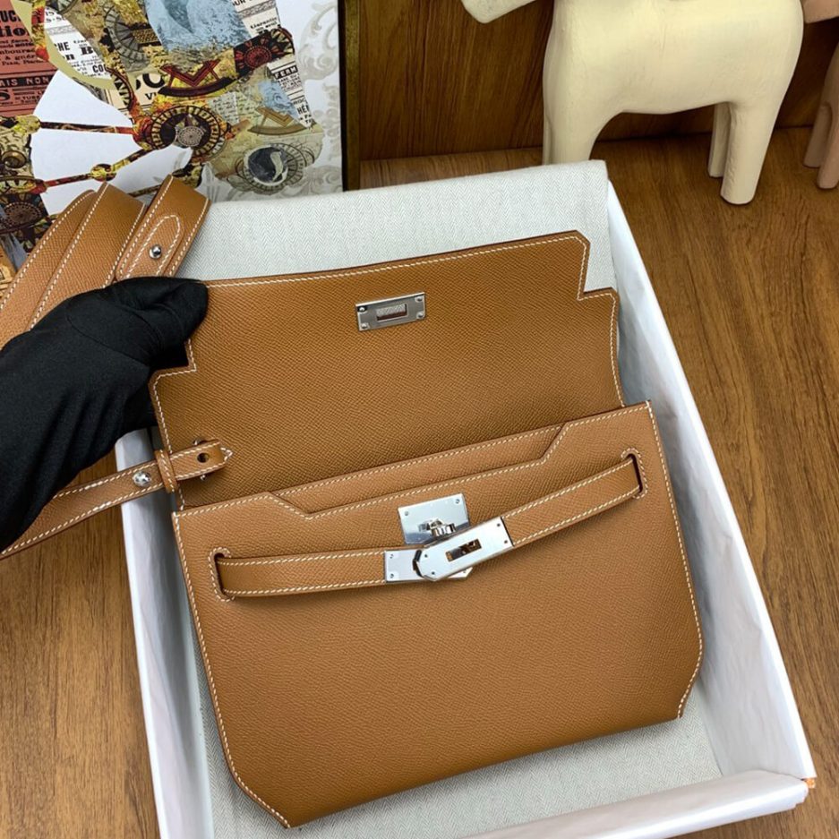 Hermes Kelly Depeches 26 Pouch Bag - Image 4