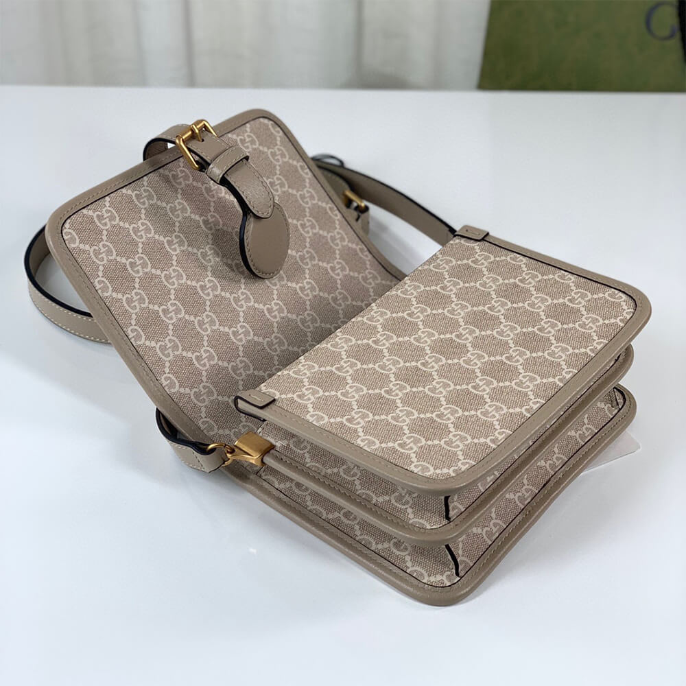 Gucci Mini Shoulder Bag With Interlocking - Image 4