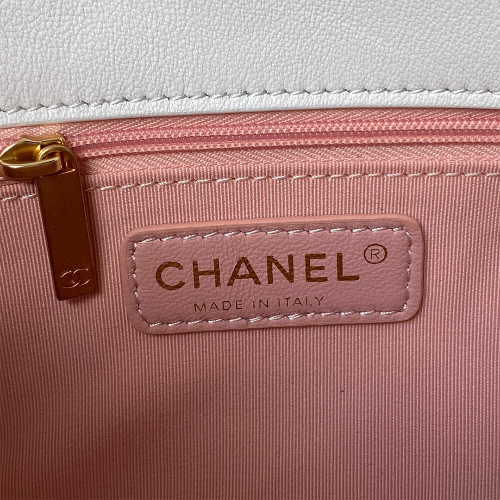 CHANEL FLAP BAG - Image 6