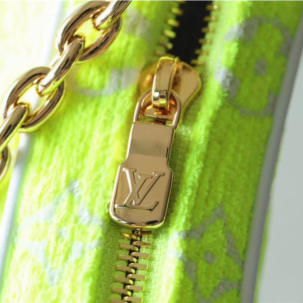 LOUIS VUITTON LOOP - Image 4