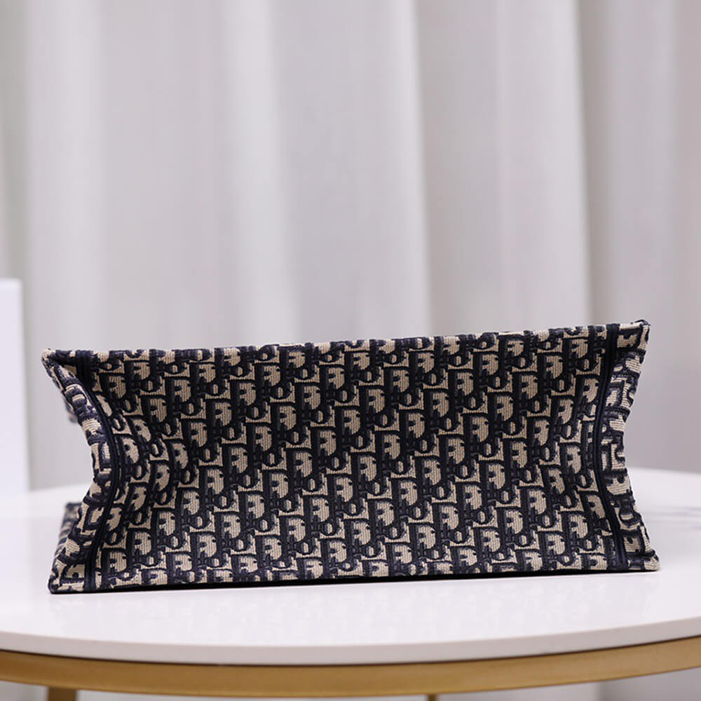 Dior Large Book Tote Bag - Image 6