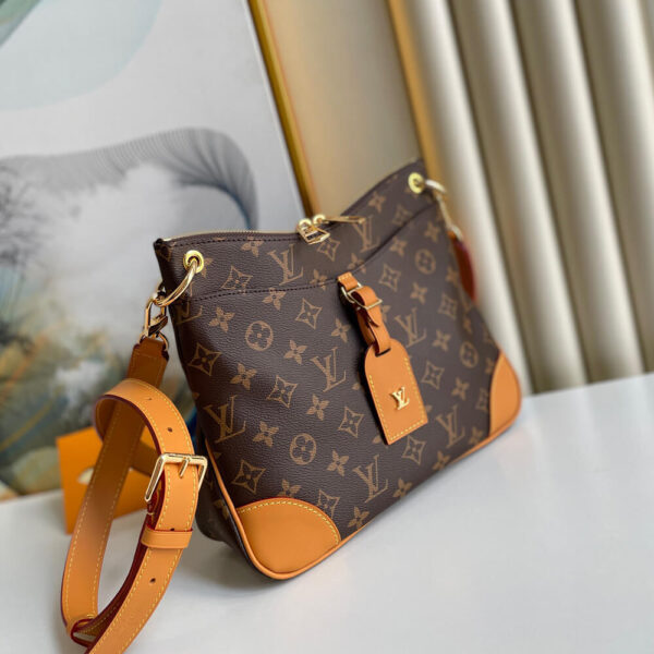 Louis Vuitton Odeon MM Bag - Image 3