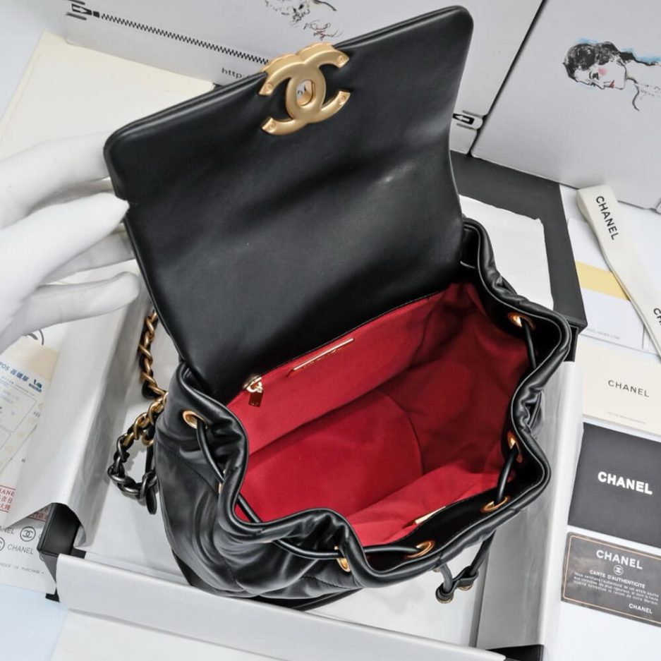 CHANEL 19 BACKPACK - Image 5