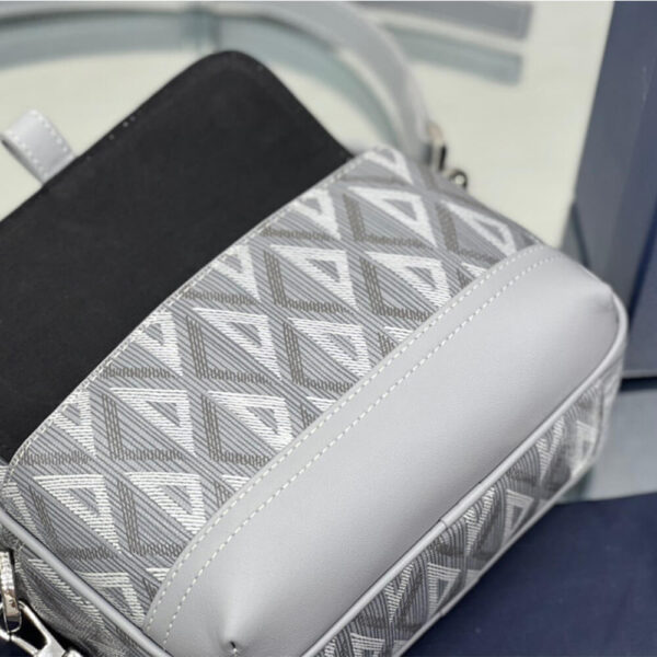 Dior Hit The Road Messenger Pouch Bag - Image 6