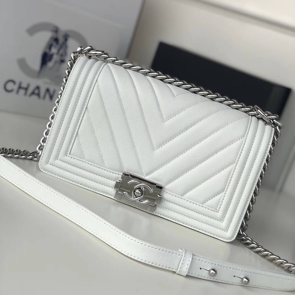 CHANEL BOY HANDBAG - Image 2
