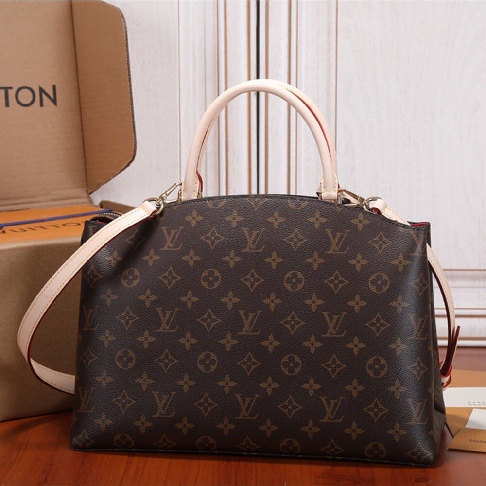 Louis Vuitton Grand Palais Bag - Image 4