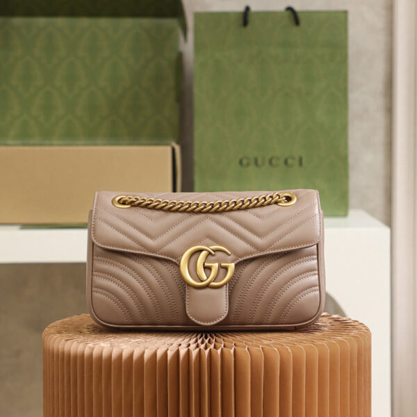 Gucci Marmont Matelasse Shoulder Bag - Image 2