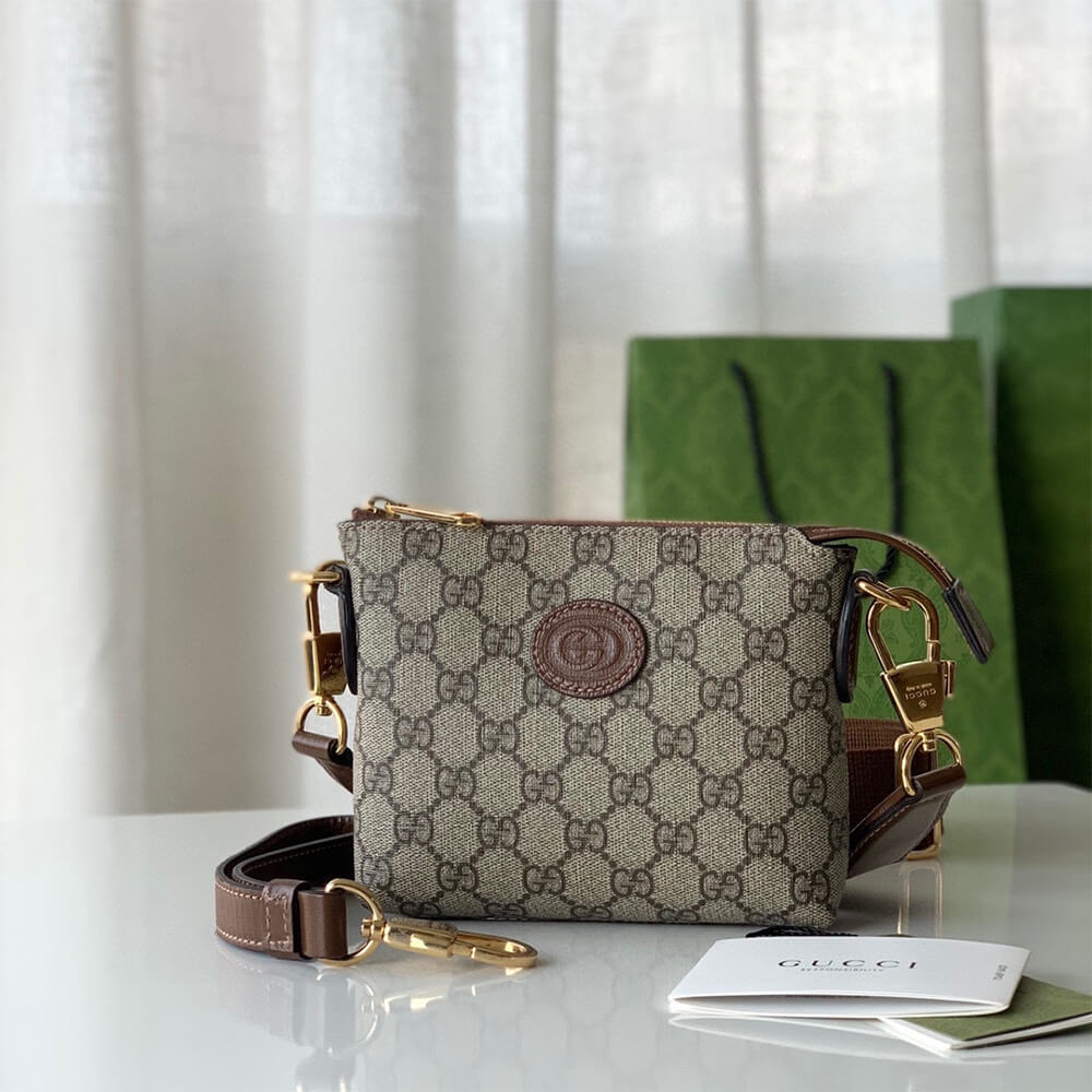 Gucci Meddenger Bag With Interlocking - Image 2