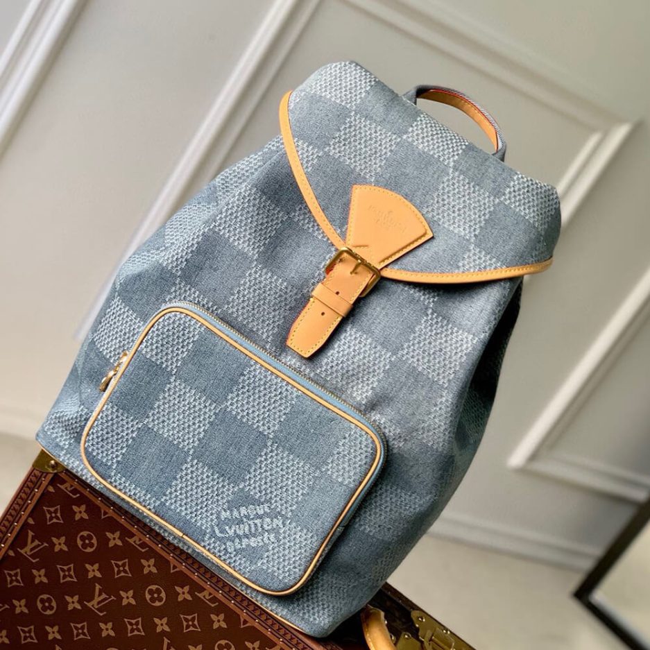 LV Montsouris Backpack - Image 2