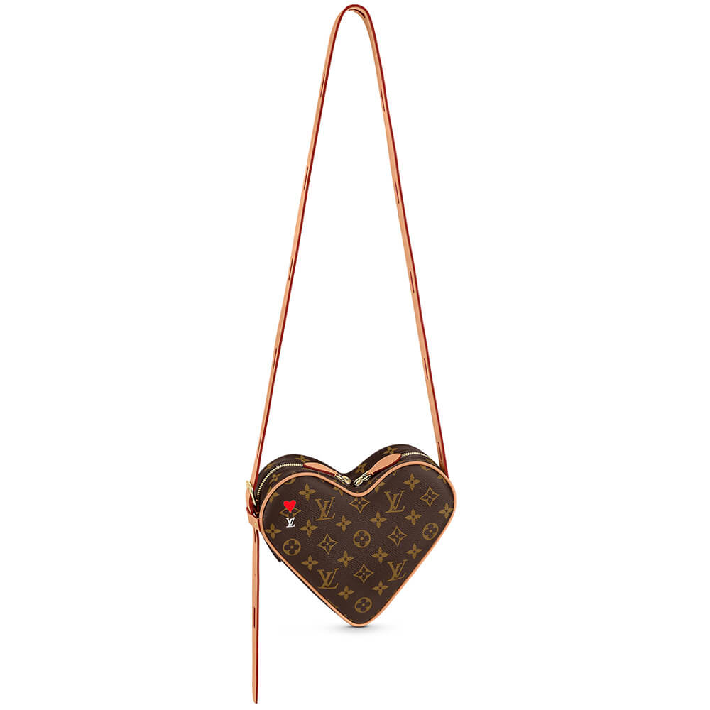 LOUIS VUITTON Game On Coeur