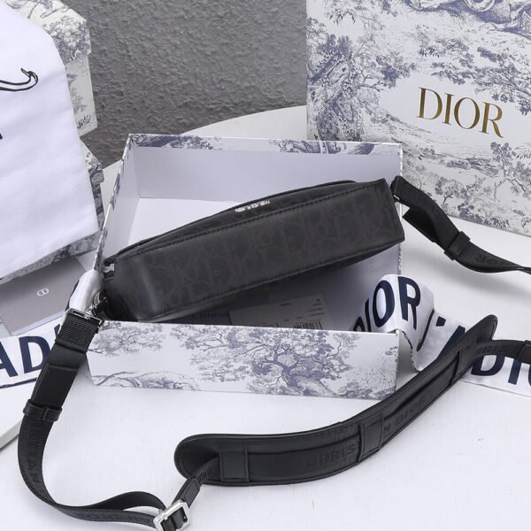 Dior Safari Messenger Bag - Image 5