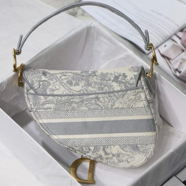 Dior Saddle Bag - Image 4