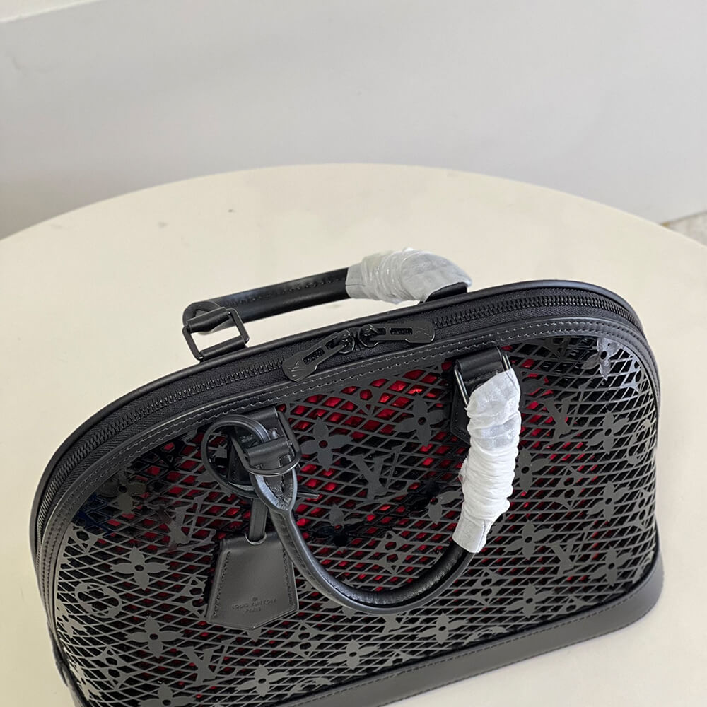 LOUIS VUITTON ALMA PM - Image 4