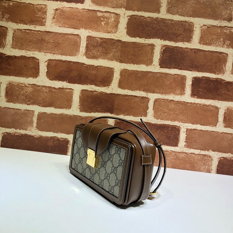 Gucci Mini Bag With Clasp Closure - Image 3