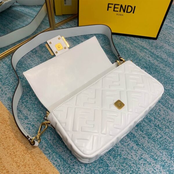 Fendi Baguette Bag - Image 8