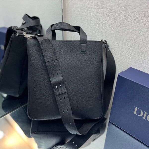 Dior Saddle Tote Bag With Shoulder Strap - Image 4