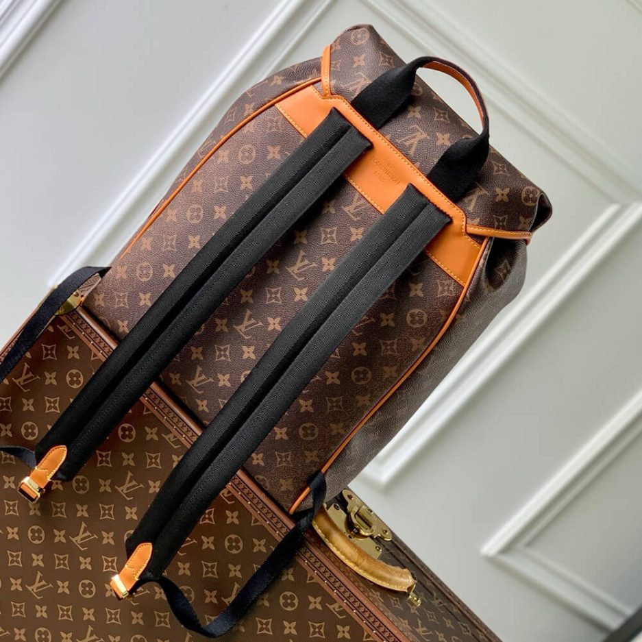 LV Montsouris Backpack - Image 4