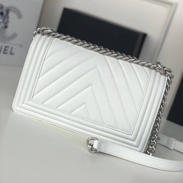 CHANEL BOY HANDBAG - Image 3