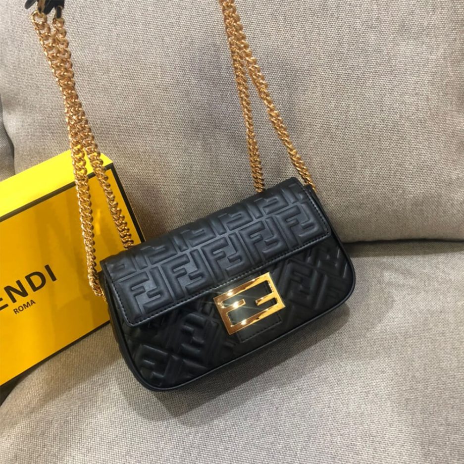 Fendi Baguette Chain MIdi Bag - Image 3