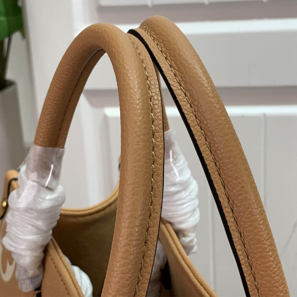 Louis Vuitton Nano Onthego MM Bag - Image 6