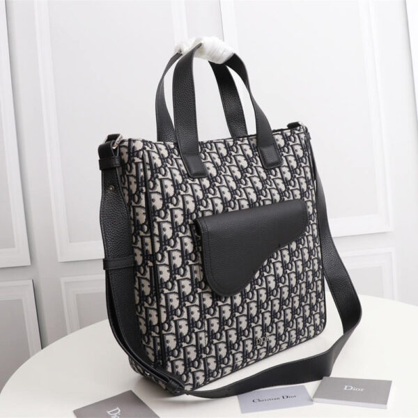 Dior Saddle Tote Bag With Shoulder Strap - Image 2