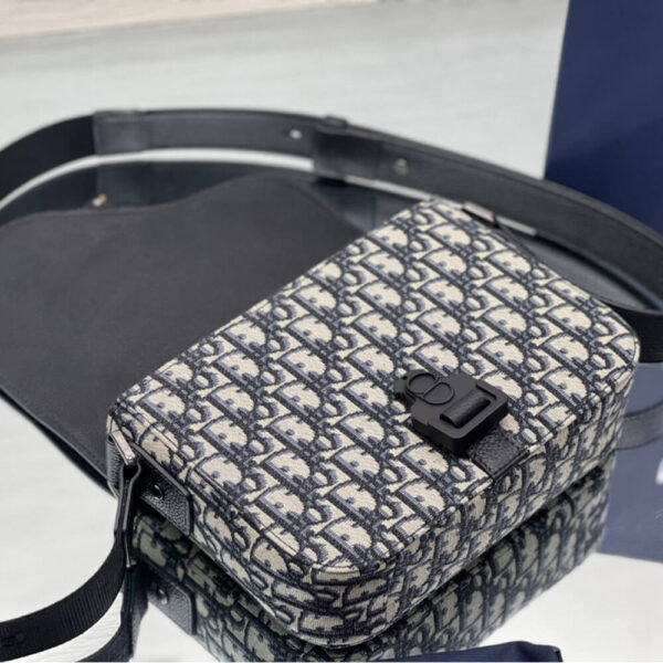 Dior Mini Saddle Bag With Strap - Image 5