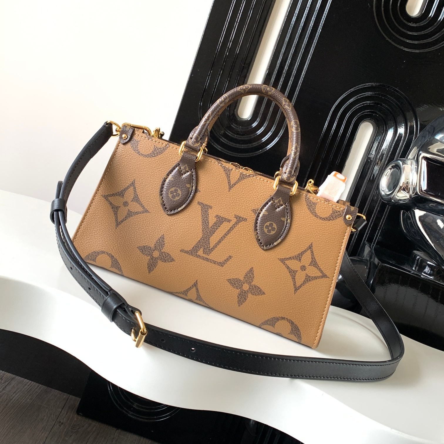 Louis Vuitton Onthego - Image 3