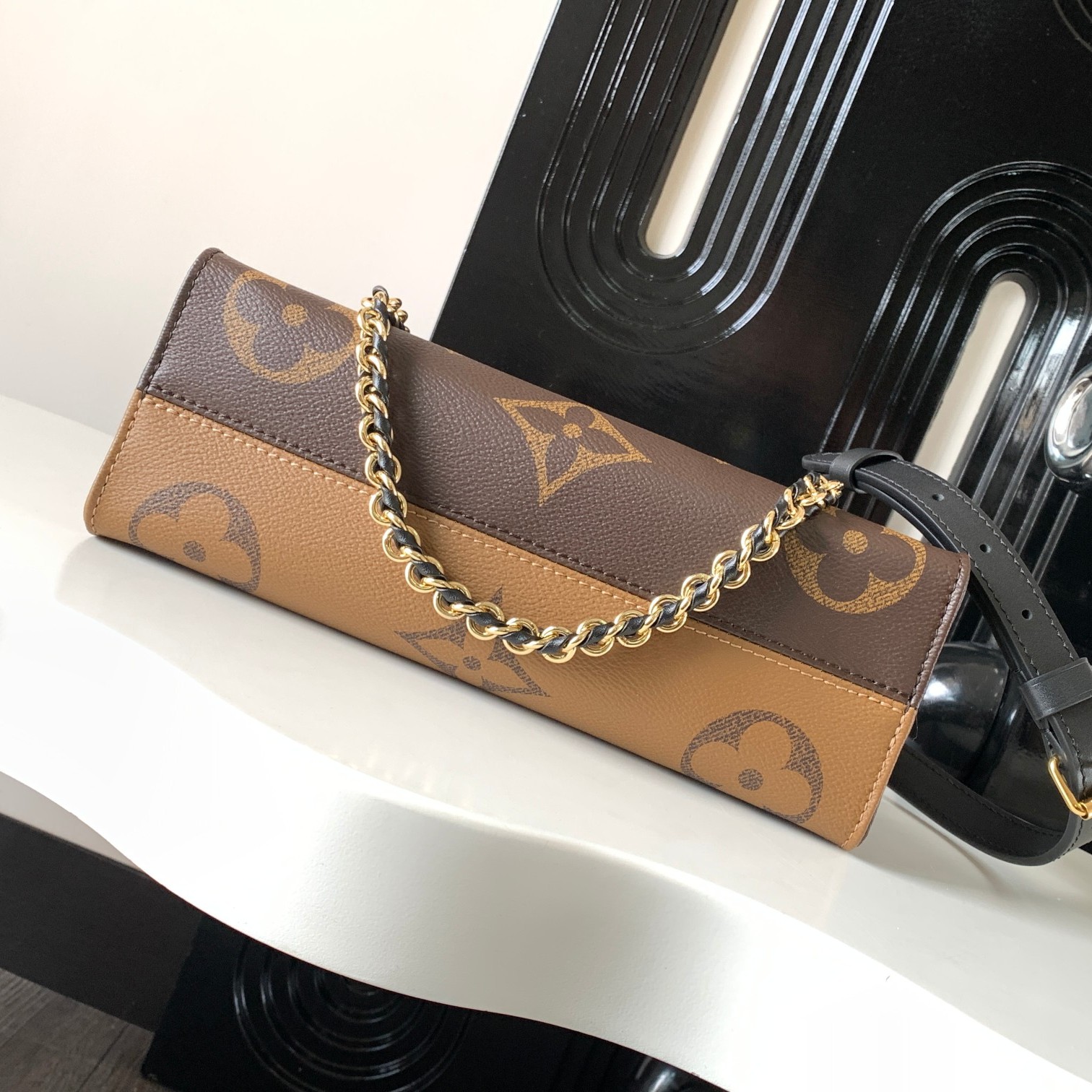 Louis Vuitton Onthego - Image 5